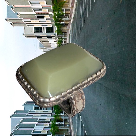 Antiqued Jade & Silver Ornamental Statement Ring size 8/8.5” Victorian Style - Picture 4 of 10